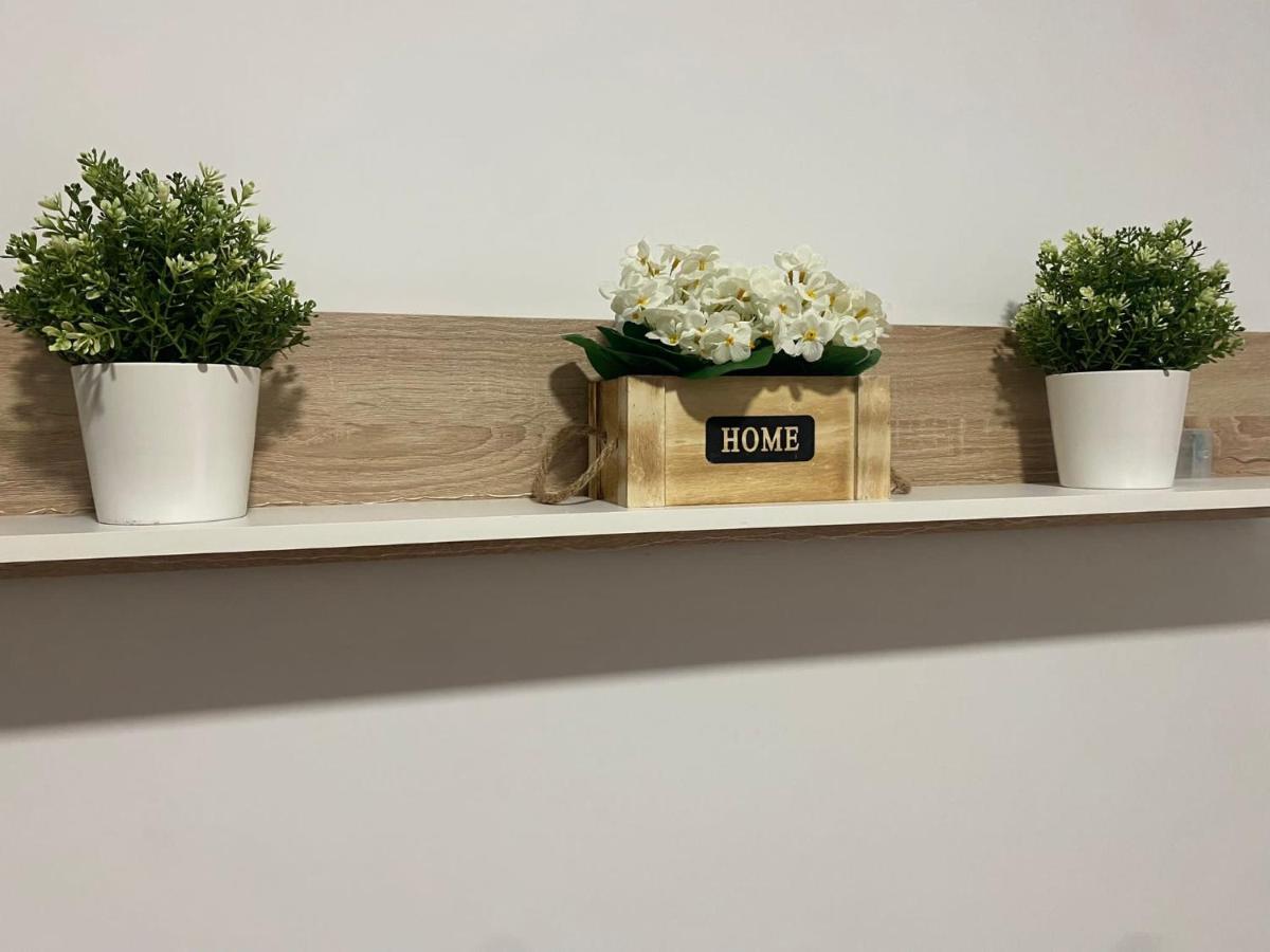 Mateos Apartment มูร์เซีย ภายนอก รูปภาพ